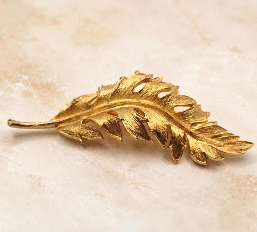 Vintage Coro 1961 Gold Tone Autumn Leaf Brooch 3" Signed Textured Botanical Pin